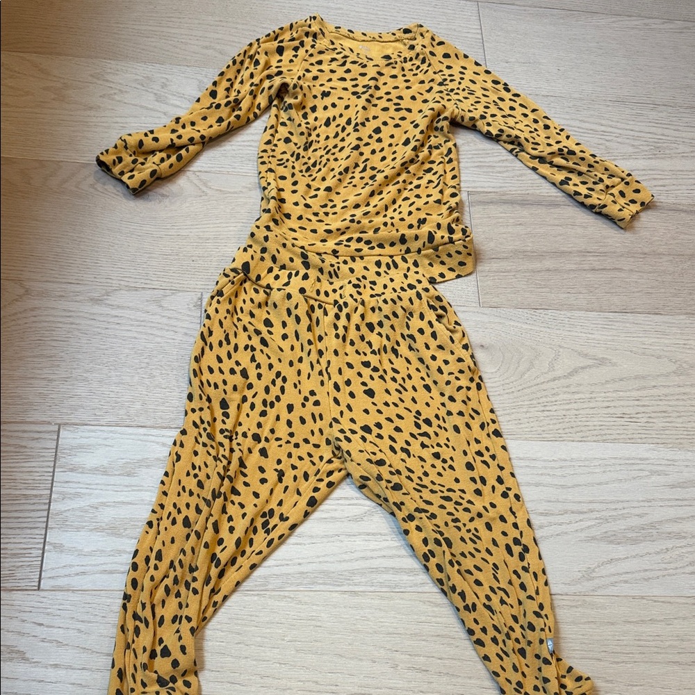 Kyte Baby Jersey Jogger Set in Leopard 4T